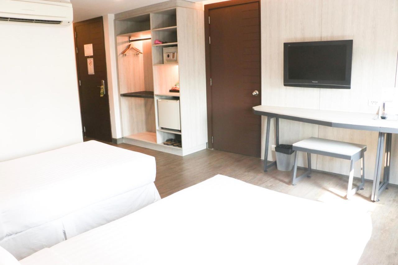 The Mini R Ratchada Hotel Bangkok Buitenkant foto